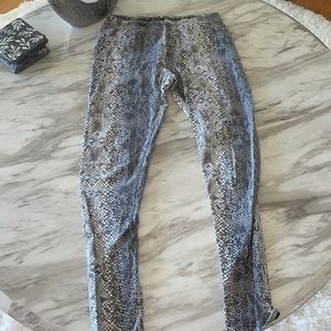 Snakeskin Print Leggings